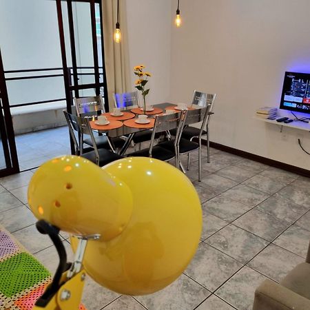 Uma Quadra E Meia Do Mar Ar Wifi Smart Tv Itapema Exteriör bild